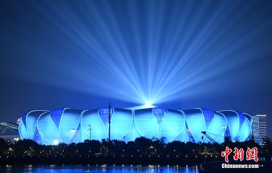 成都、杭州、广西三城并肩坐标绘就中国体育全