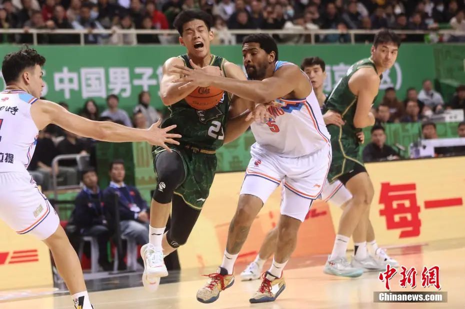 21岁中国后卫林葳冲击NBA选秀 确认自动获得参选