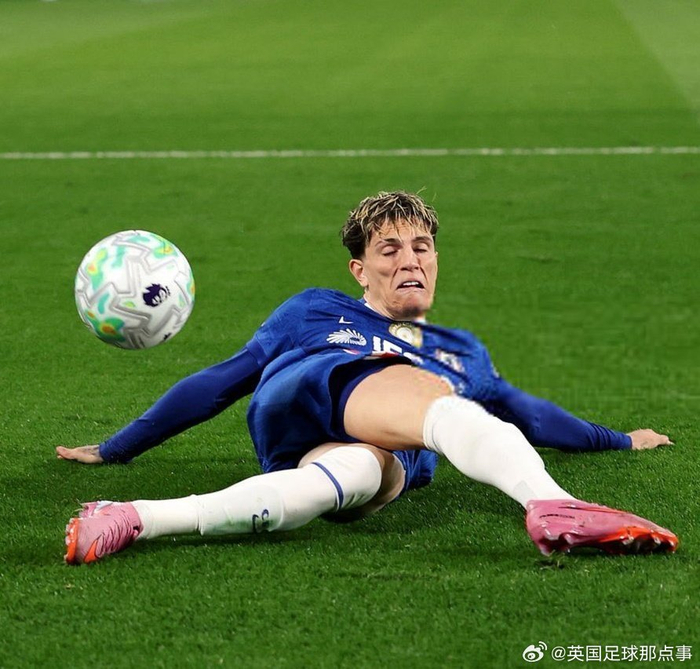 切尔西拟出售加纳乔 转会费或达4000万英镑